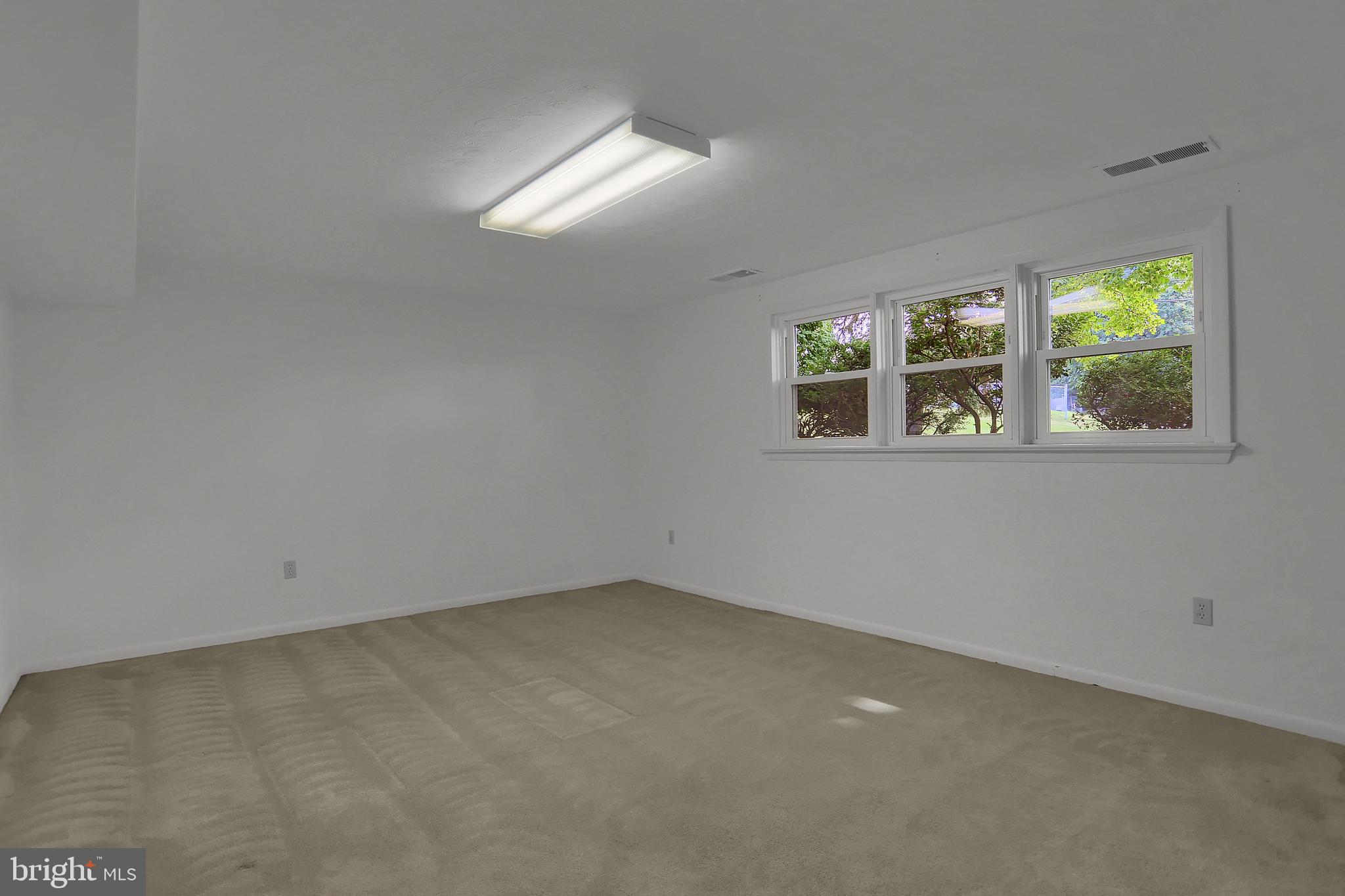 315 Tri Hill Road York, PA 17403 - Photo 38 of 40 Gallery Image 38