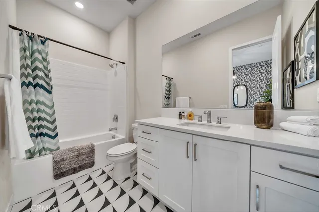 $12,100 | 26707 Beartown Lane, Newhall, CA 91381