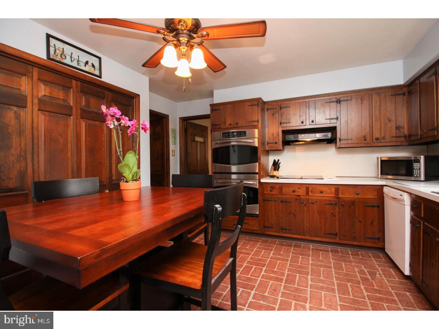 2265 North Firelane Road Southampton, NJ 08088 - Photo 4 of 25 Kitchen