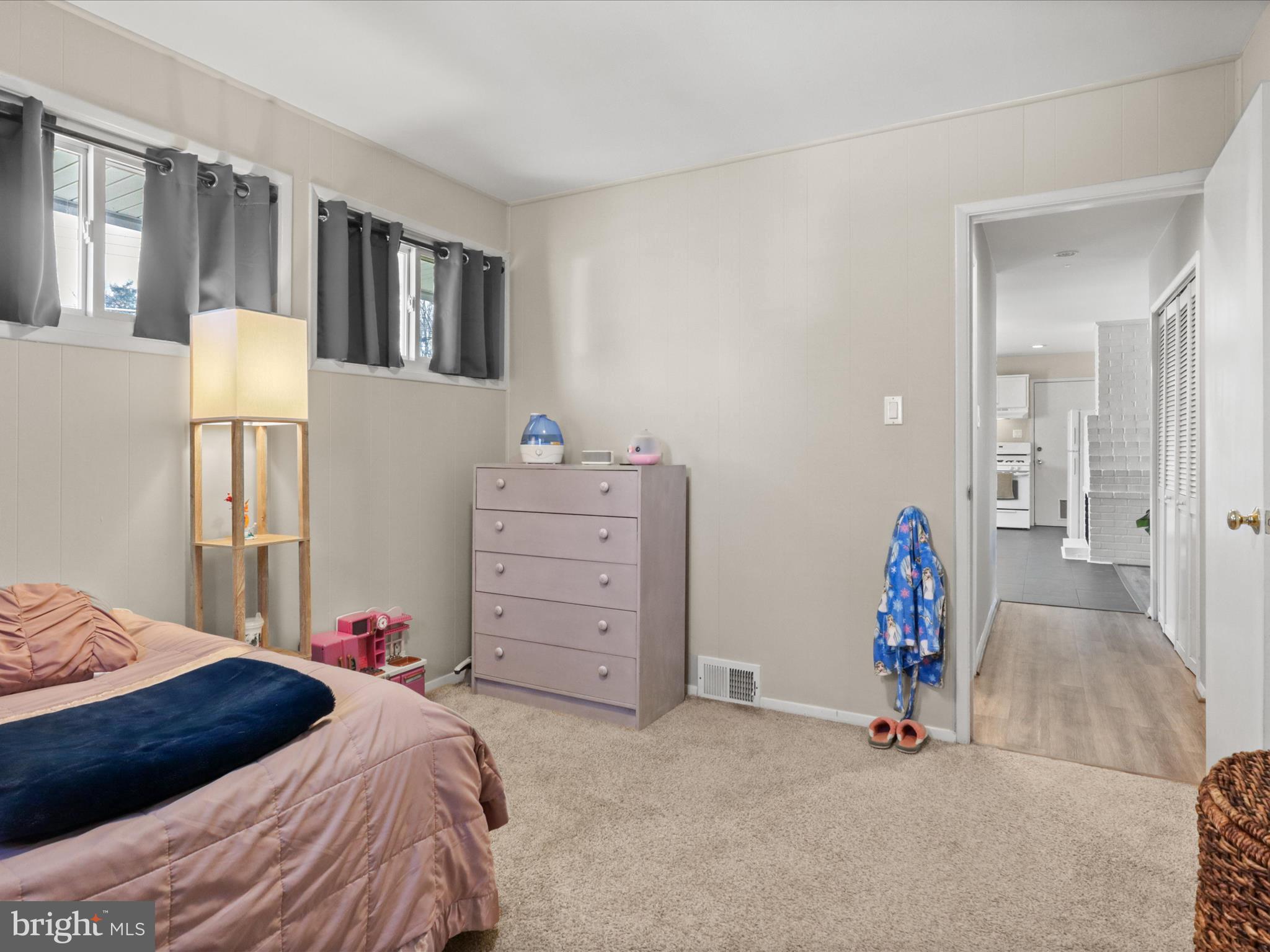 5908 Hanover Avenue Springfield, VA 22150 - Photo 23 of 32 a bedroom with a bed and a cabinets