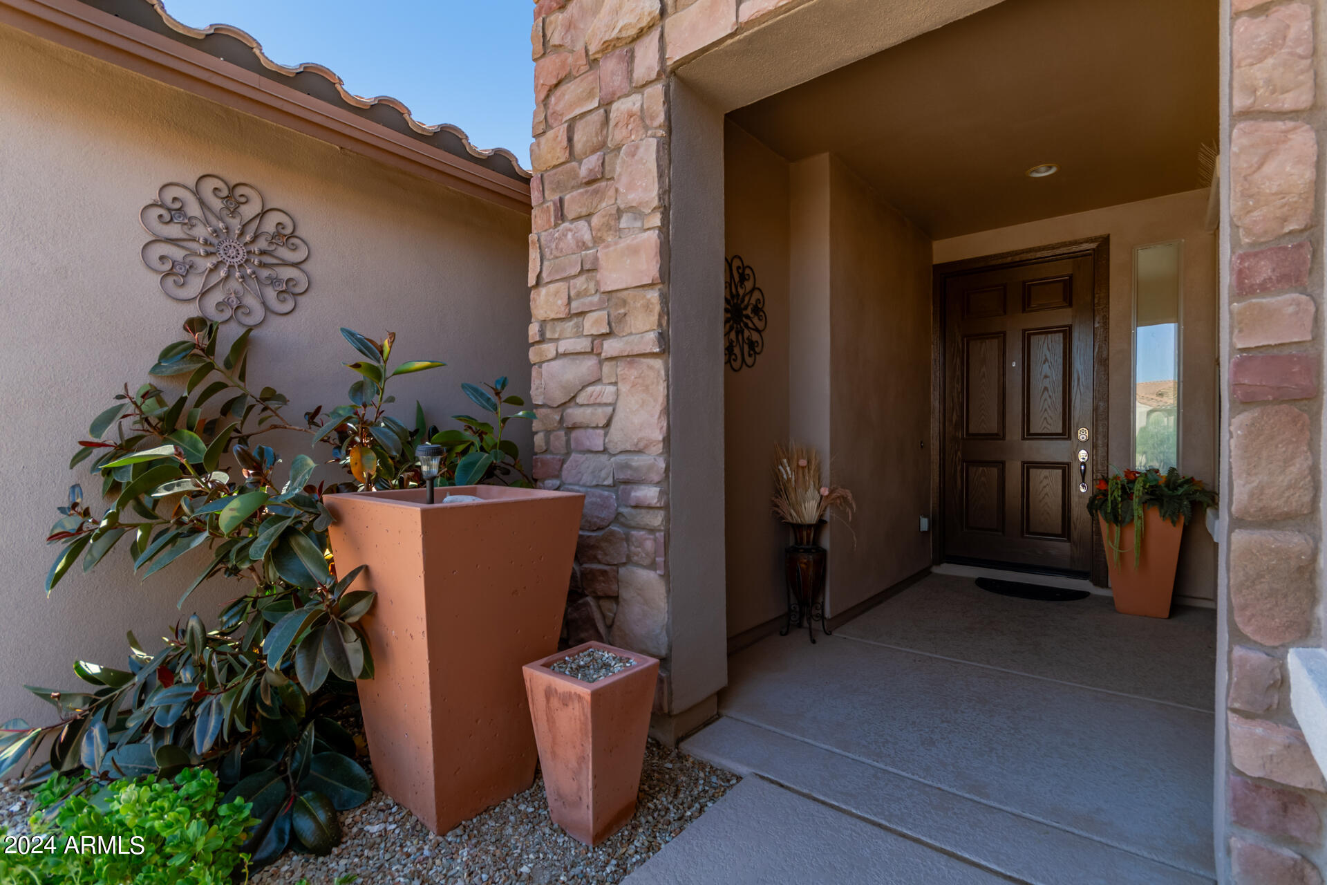 17881 West Verdin Road Goodyear, AZ 85338 - Photo 4 of 51 Gallery Image 4