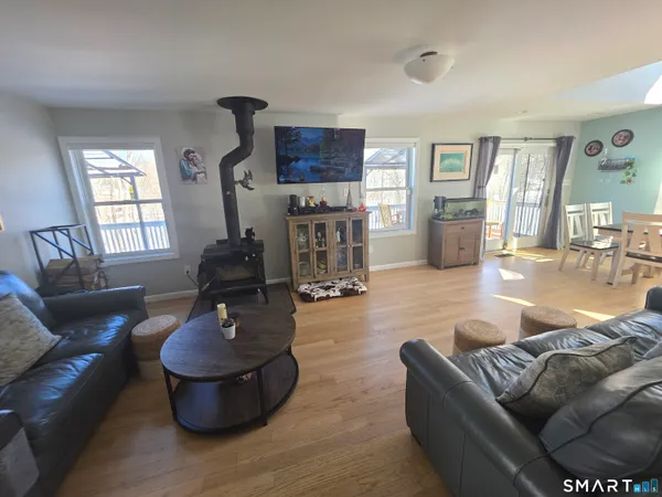 $1,459,000 | 18 North Lake Shore Drive, Brookfield, CT 06804