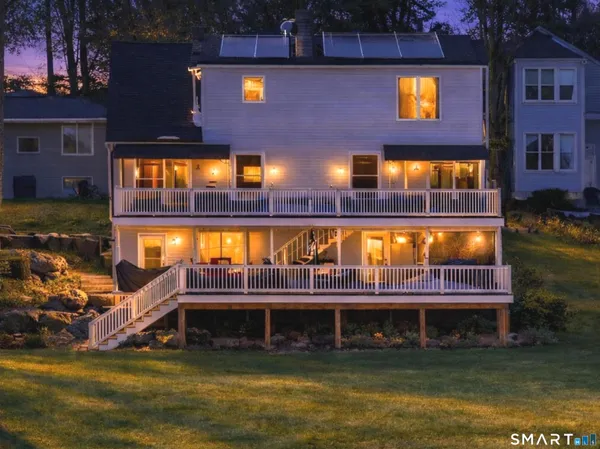 $1,459,000 | 18 North Lake Shore Drive, Brookfield, CT 06804