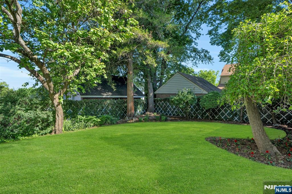 30 Brinkerhoff Avenue Teaneck, NJ 07666 - Photo 26 of 33