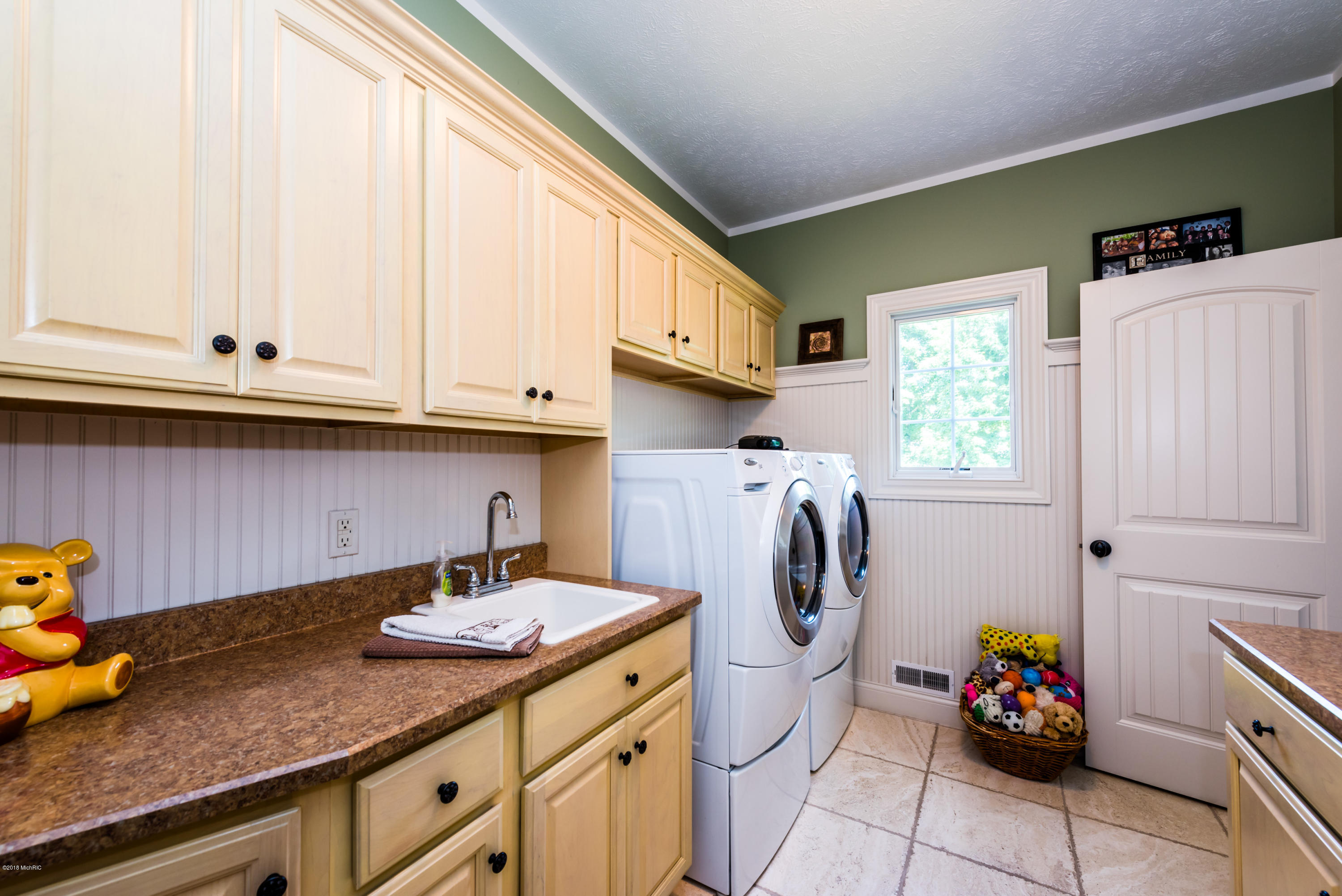 2286 Autumn Ridge, Unit 39 St. Joseph, MI 49085 - Photo 23 of 92 River Trace-115