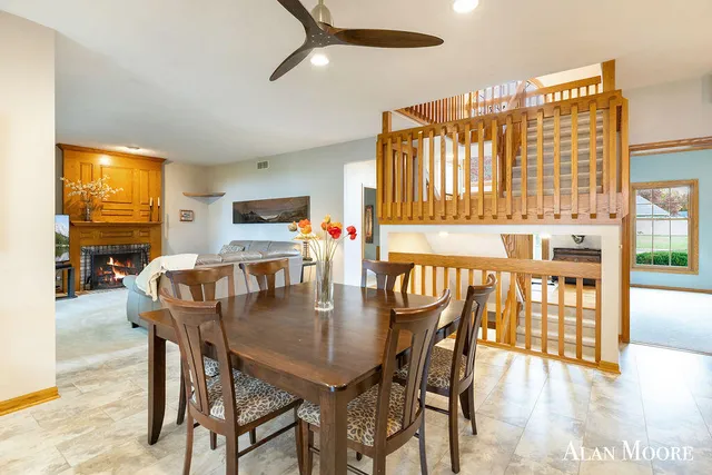 $1,325,000 | 6574 Gran Via Drive Northeast, Rockford, MI 49341