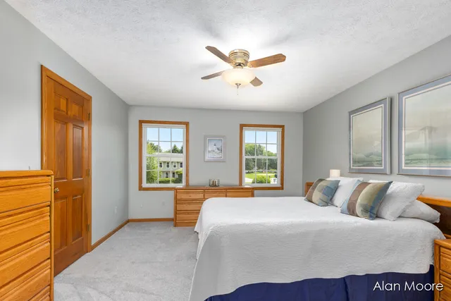 $1,325,000 | 6574 Gran Via Drive Northeast, Rockford, MI 49341