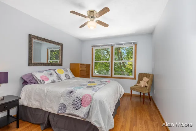 $1,325,000 | 6574 Gran Via Drive Northeast, Rockford, MI 49341