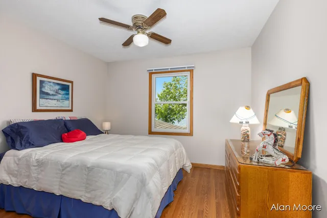 $1,325,000 | 6574 Gran Via Drive Northeast, Rockford, MI 49341