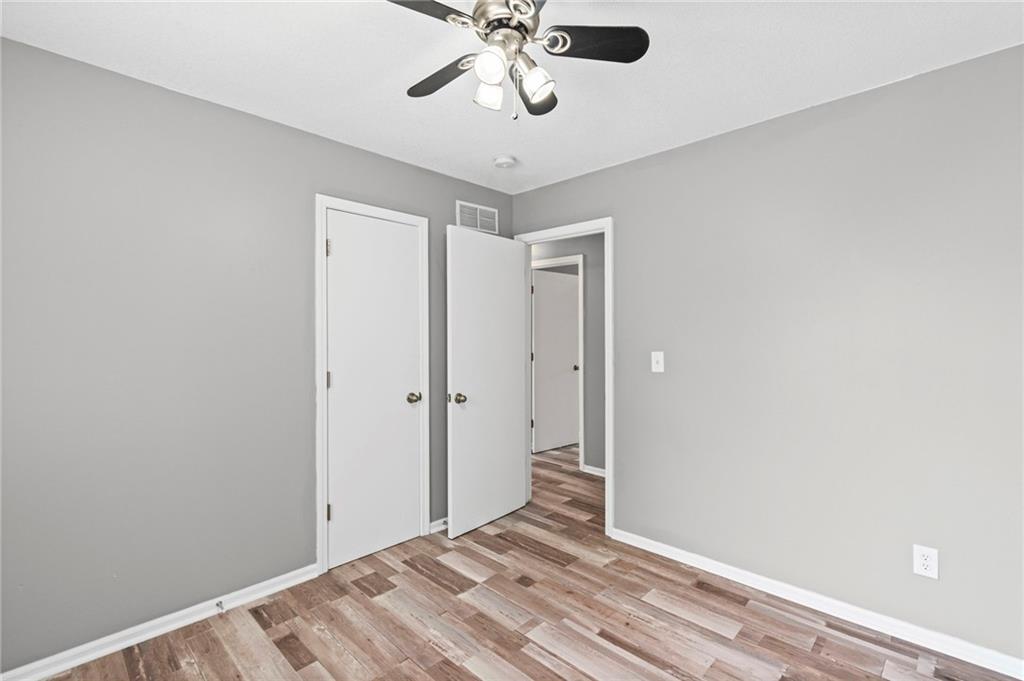 813 Southwest Ridgeview Drive Grain Valley, MO 64029 - Photo 24 of 44