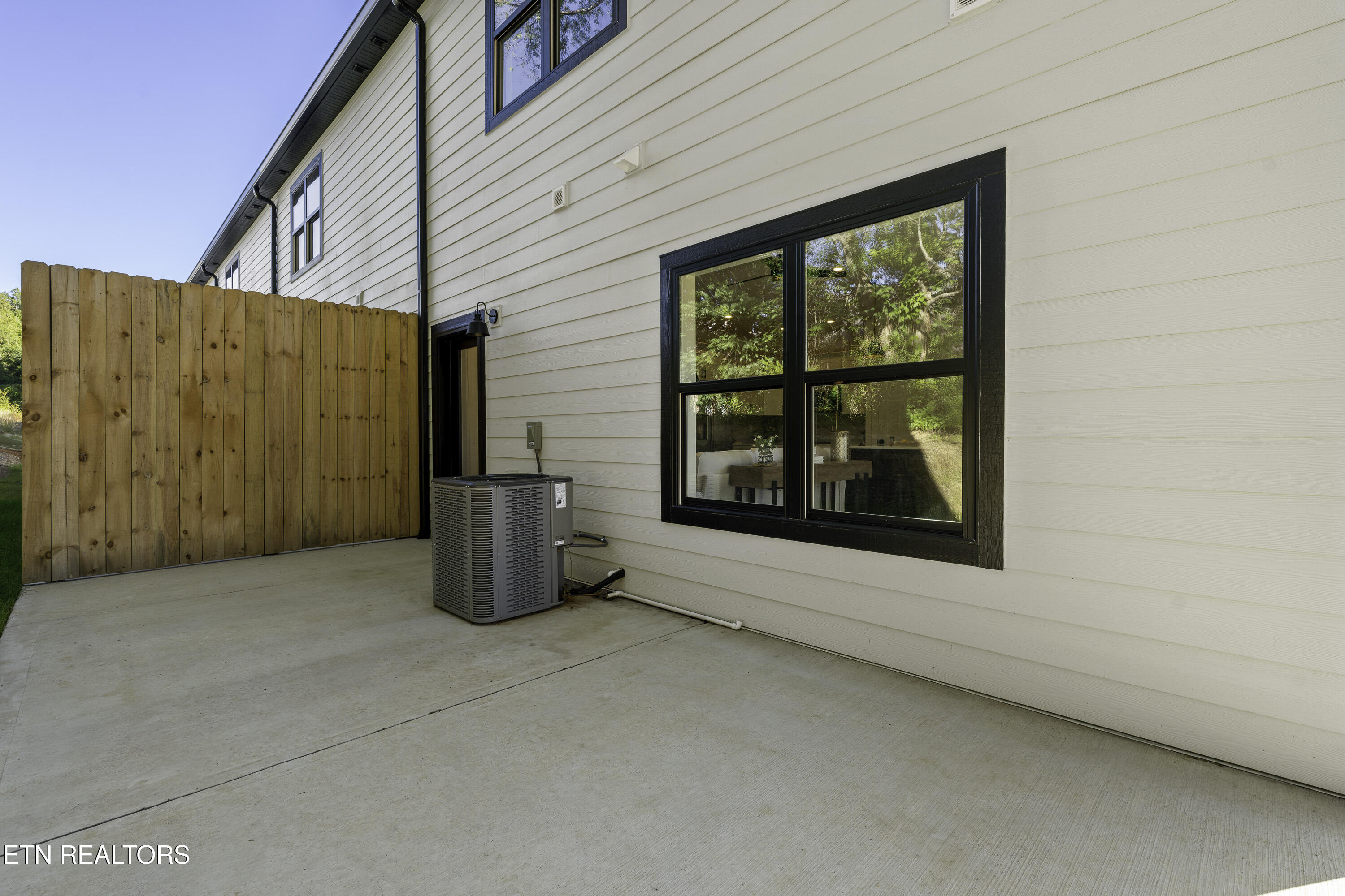 1335 Grace Ridge Drive Sevierville, TN 37862 - Photo 46 of 53 Patio
