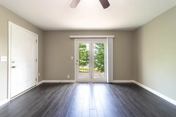 $855 | 311 Hawkins Road, Unit B8, Clarksville, TN 37040