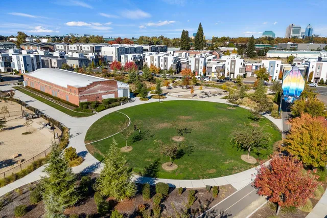 $360,000 | 266 Box Lane, Sacramento, CA 95818