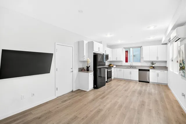 $360,000 | 266 Box Lane, Sacramento, CA 95818