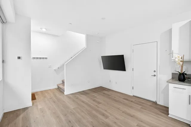 $360,000 | 266 Box Lane, Sacramento, CA 95818