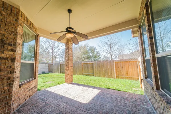 $369,900 | 6502 Limestone Court, Rosenberg, TX 77471