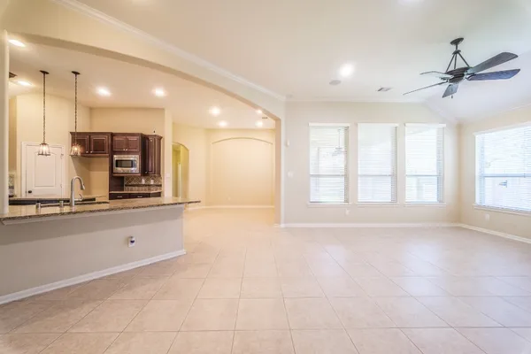 $369,900 | 6502 Limestone Court, Rosenberg, TX 77471