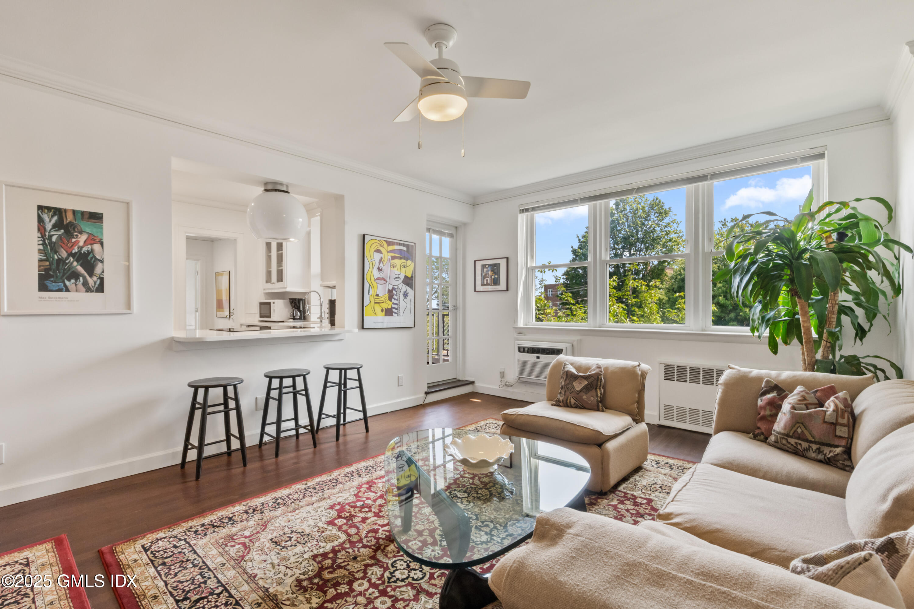 5 Putnam Hill, Unit 2D Greenwich, CT 06830 - Photo 5 of 26 E