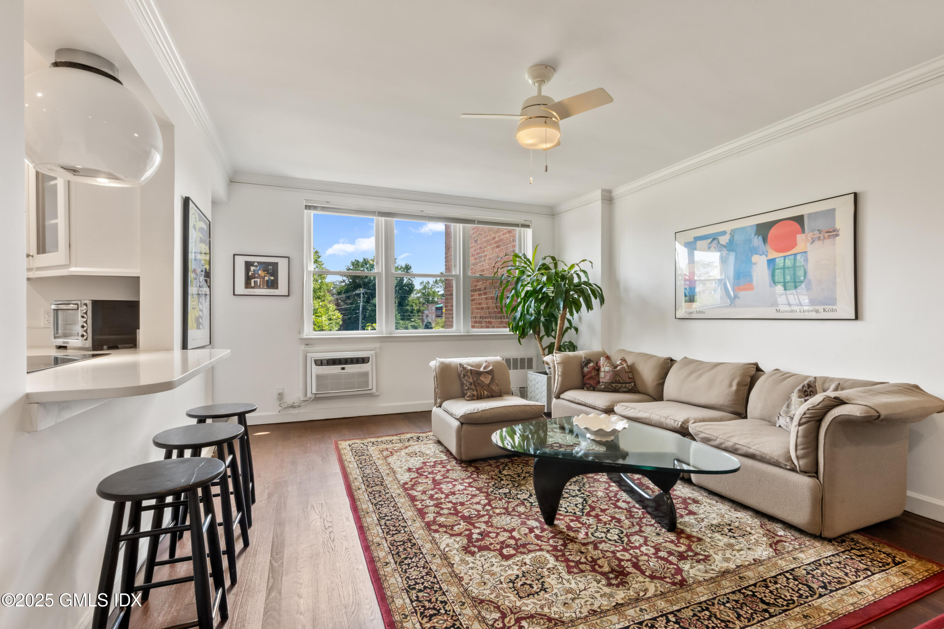 5 Putnam Hill, Unit 2D Greenwich, CT 06830 - Photo 6 of 26 F