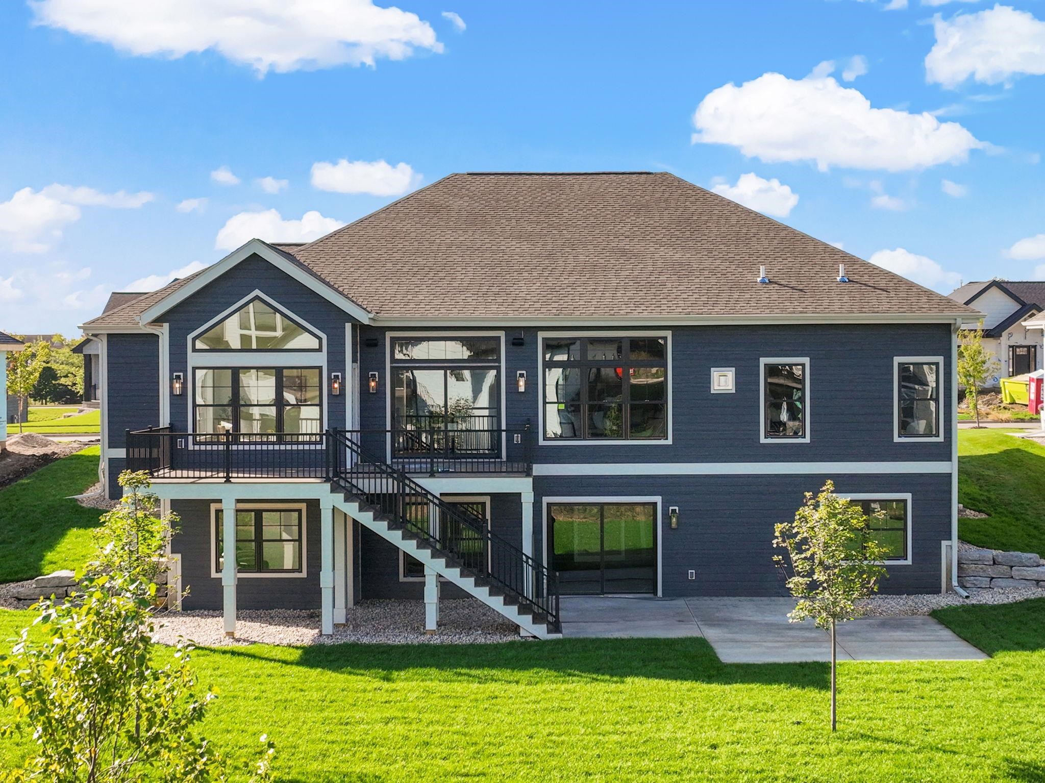 1405 Atlas Waunakee, WI 53597 - Photo 5 of 12