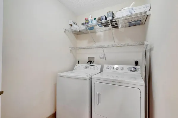 $2,850 | 2484 North Coral Trace Circle, Delray Beach, FL 33445