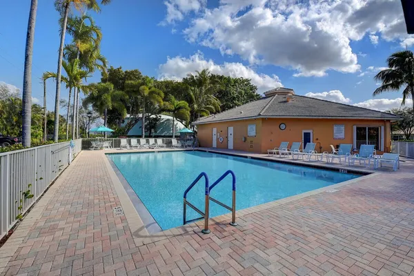 $2,850 | 2484 North Coral Trace Circle, Delray Beach, FL 33445