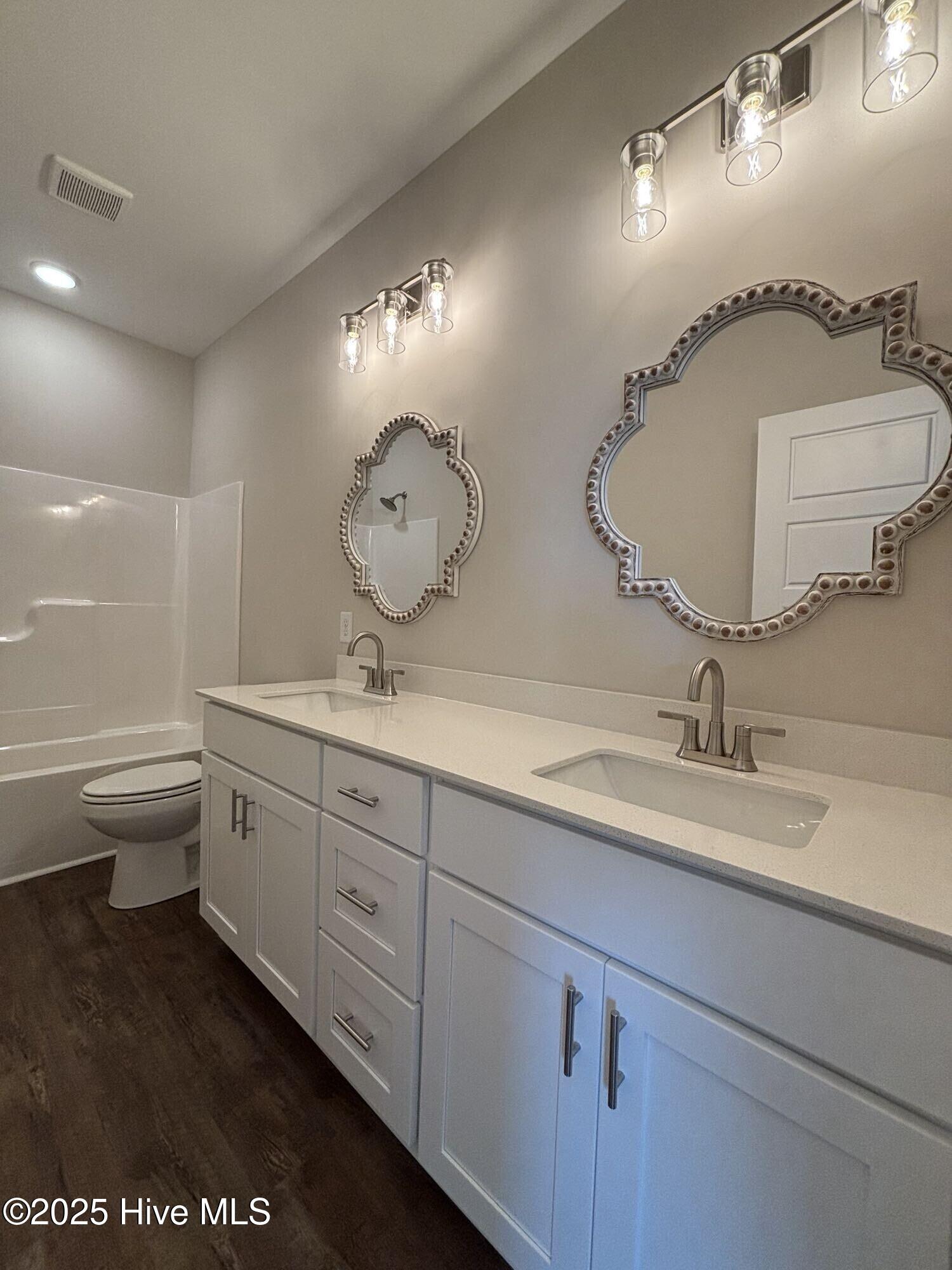 569 Workhorse Lane Ayden, NC 28513 - Photo 17 of 34 Guest Bathroom