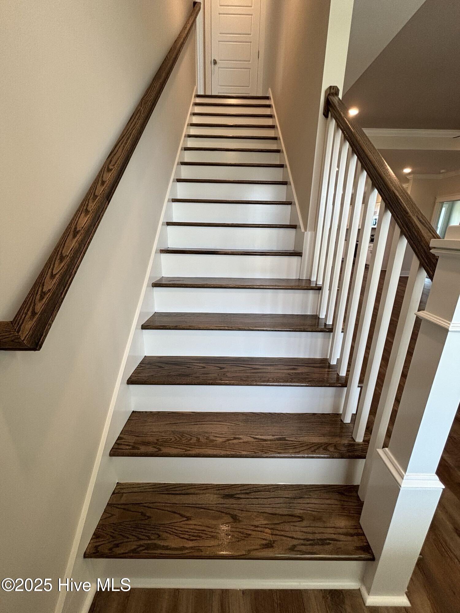 569 Workhorse Lane Ayden, NC 28513 - Photo 18 of 34 Stairway