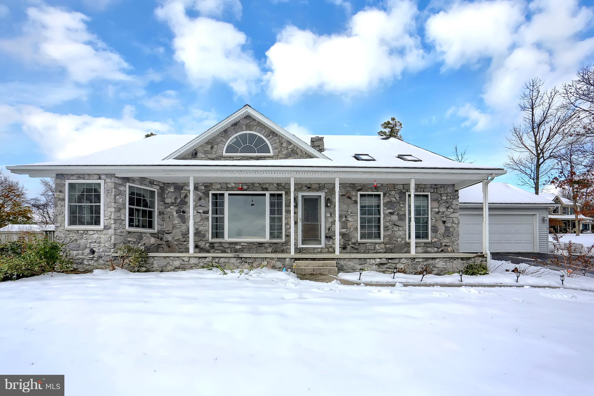 157 Locust Grove Road Dillsburg, PA 17019 - Photo 1 of 41 Gallery Image 1