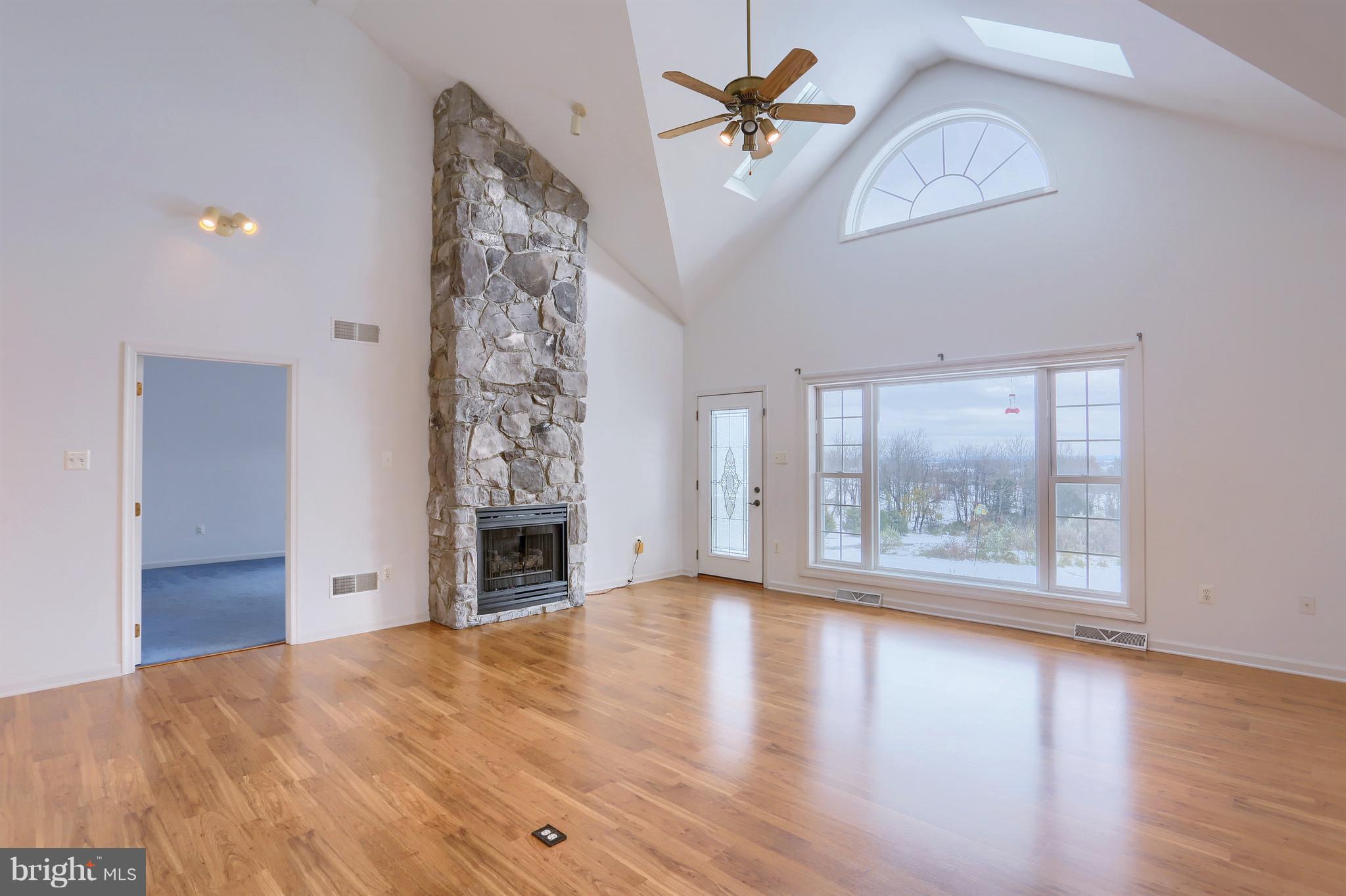 157 Locust Grove Road Dillsburg, PA 17019 - Photo 2 of 41 Gallery Image 2