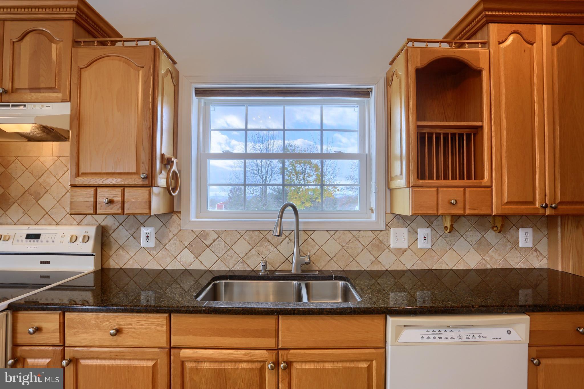 157 Locust Grove Road Dillsburg, PA 17019 - Photo 11 of 41 Gallery Image 11