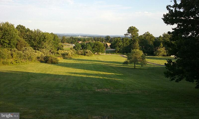 157 Locust Grove Road Dillsburg, PA 17019 - Photo 40 of 41 Gallery Image 40
