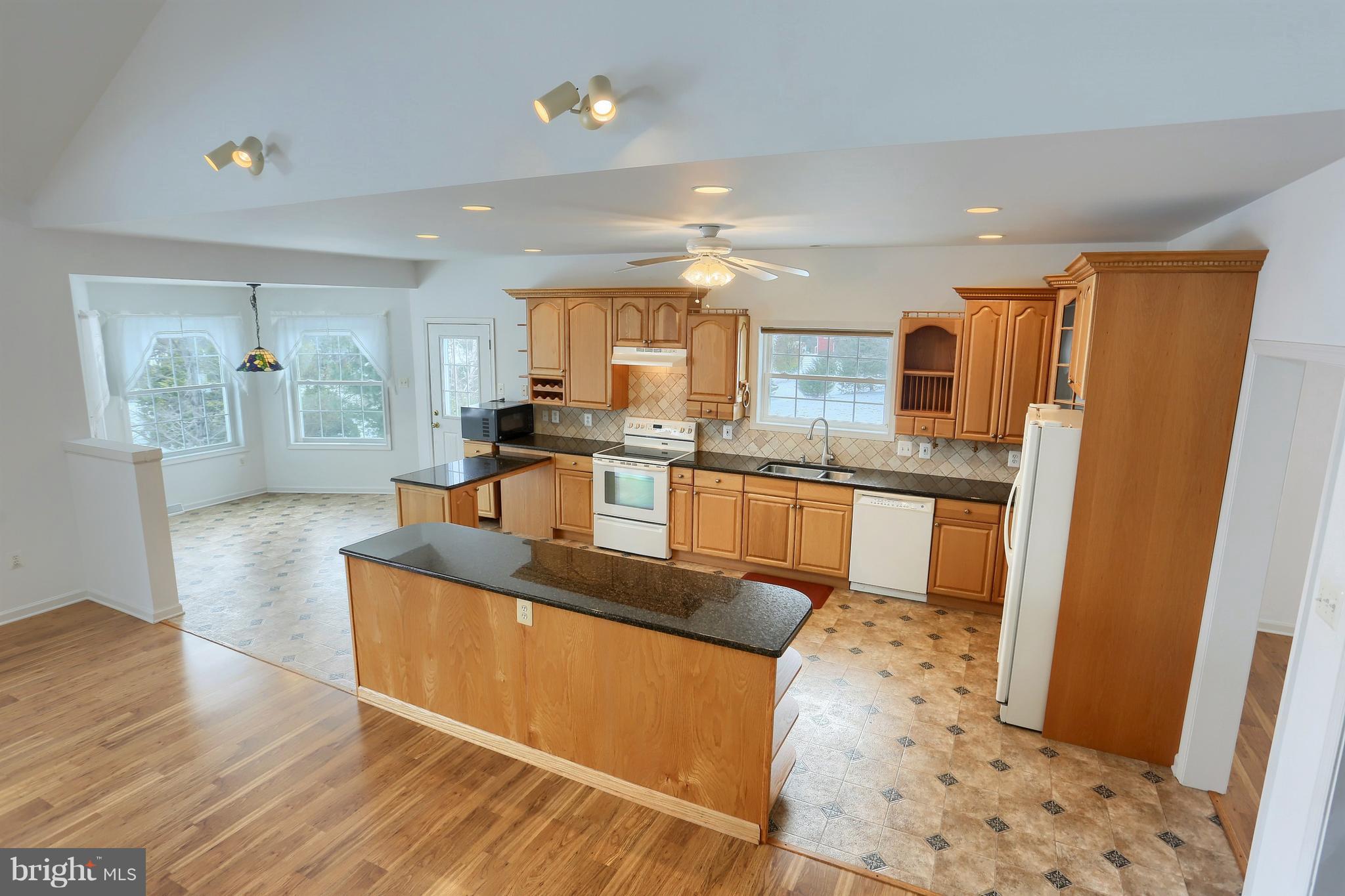 157 Locust Grove Road Dillsburg, PA 17019 - Photo 6 of 41 Gallery Image 6