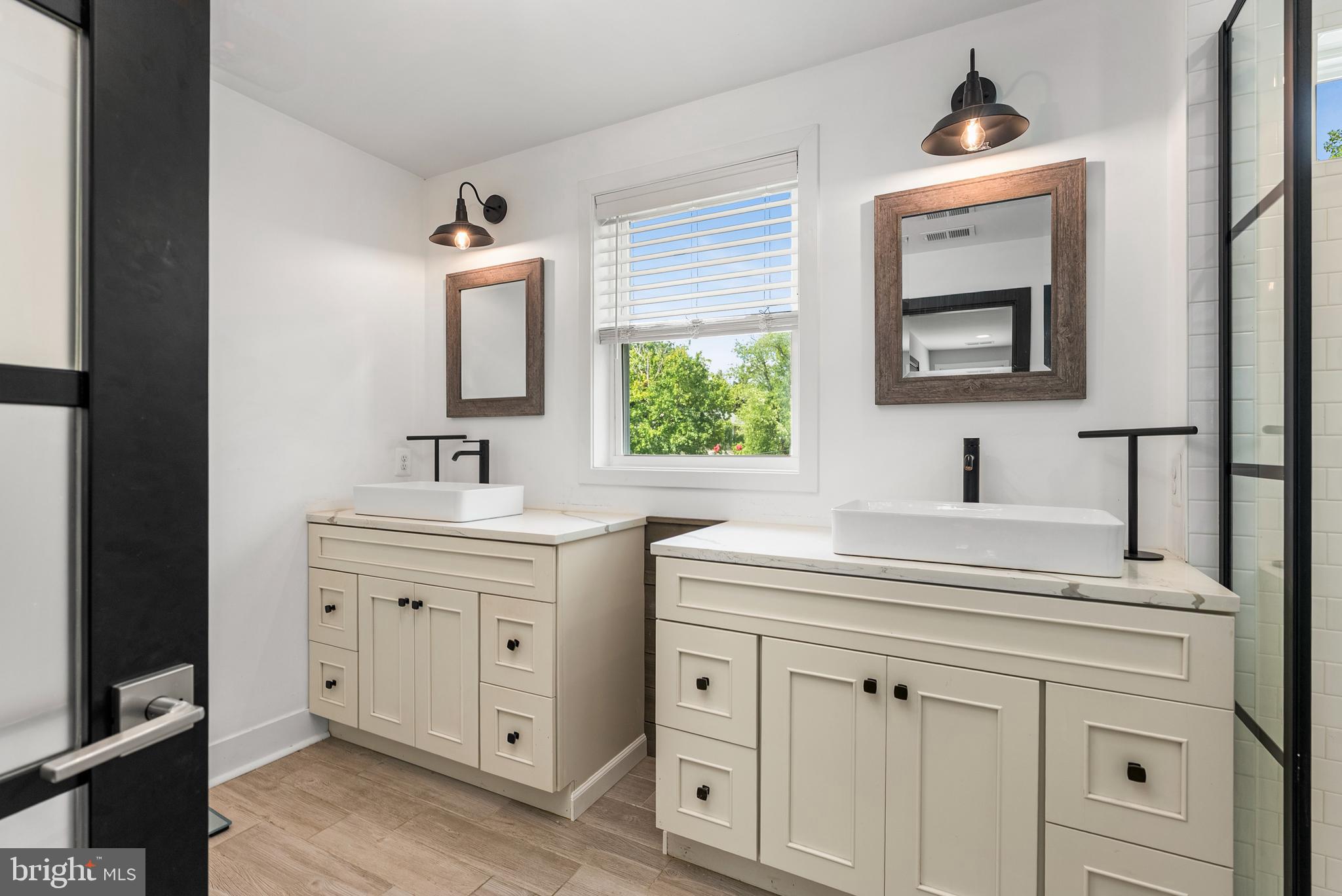 200 Meadowvale Road Lutherville-Timonium, MD 21093 - Photo 20 of 48 Primary bathroom