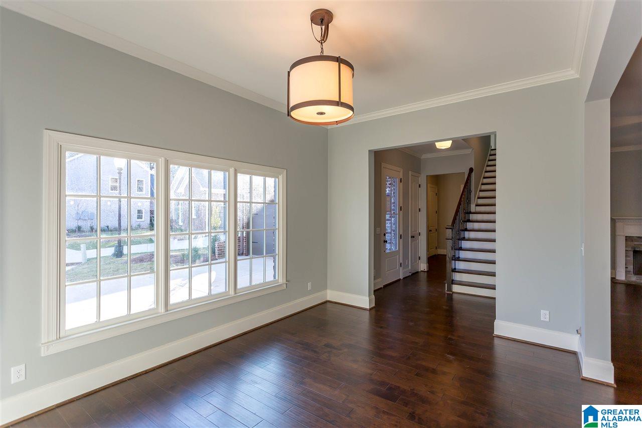 827 Byron Way Birmingham, AL 35226 - Photo 5 of 24