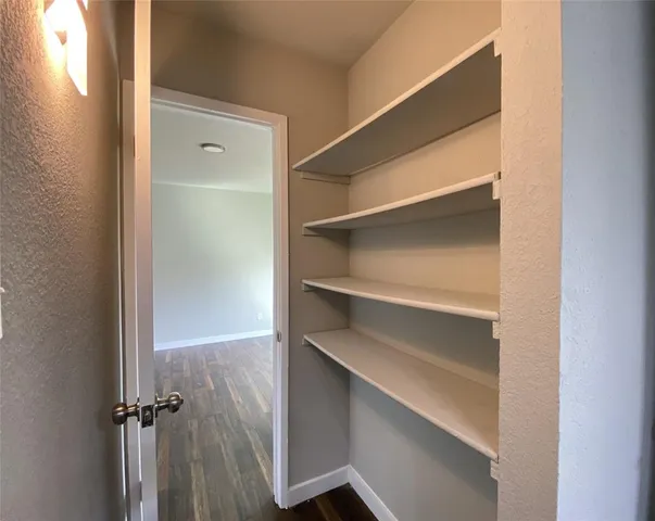 $1,500 | 6042 Dooley Drive, The Colony, TX 75056