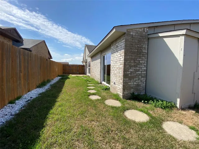 $1,500 | 6042 Dooley Drive, The Colony, TX 75056