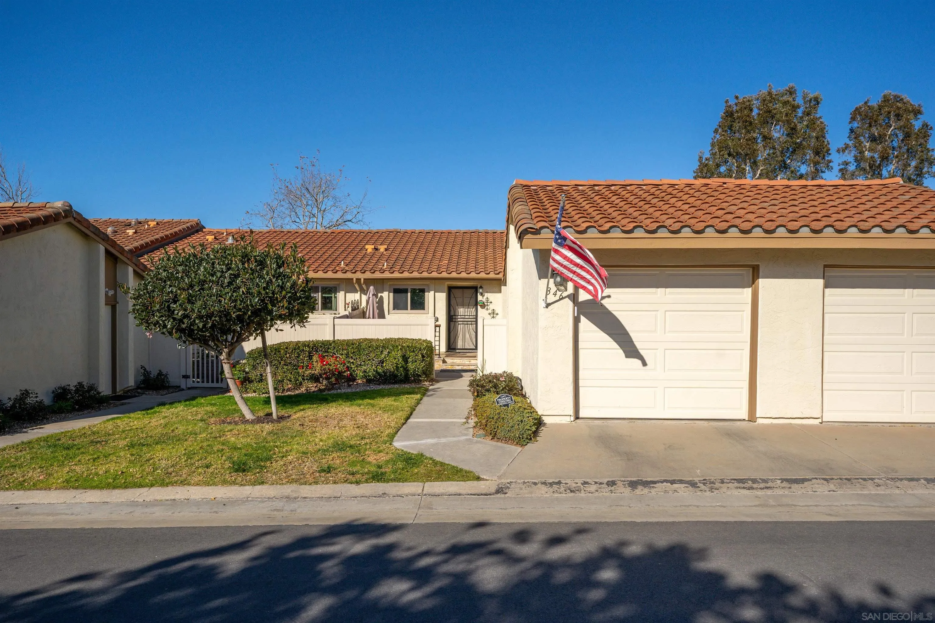 346 Abington Road Encinitas, CA 92024 - Photo 2 of 33 a view of a house with a yard
