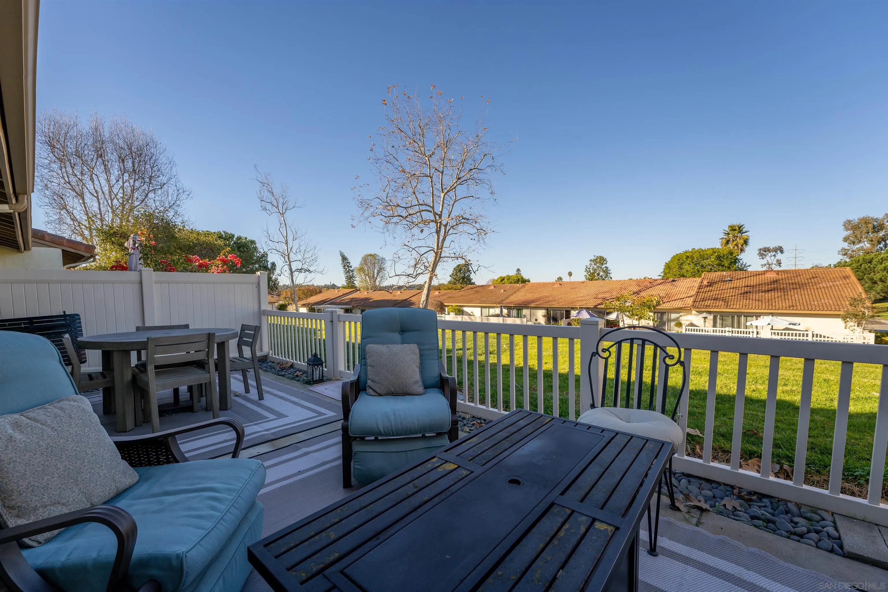 346 Abington Road Encinitas, CA 92024 - Photo 26 of 33 a view of a balcony with furniture