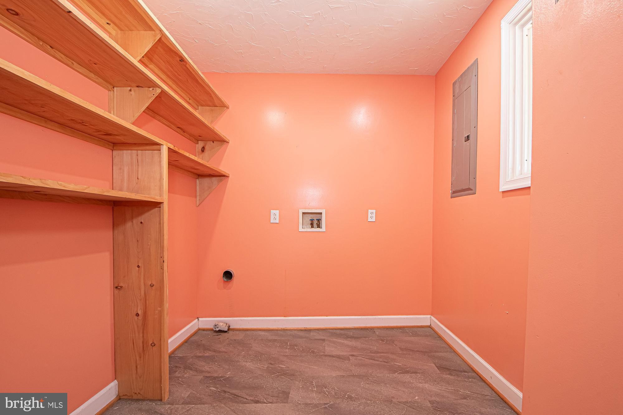 4792 Howellsville Road Front Royal, VA 22630 - Photo 23 of 41 a view of an empty room