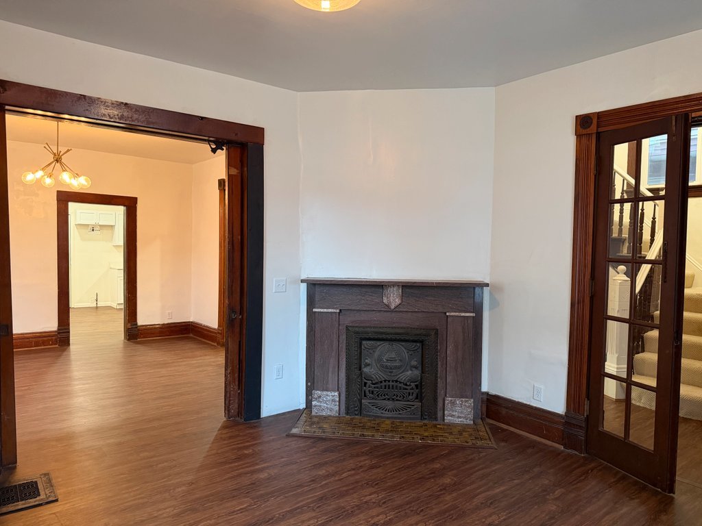 718 17th Street Rock Island, IL 61201 - Photo 7 of 33