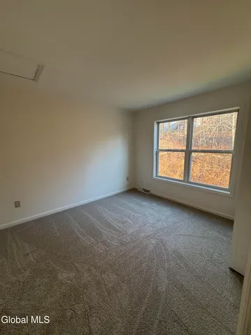 $319,000 | 31 Saratoga Street, Hoosick Falls, NY 12090