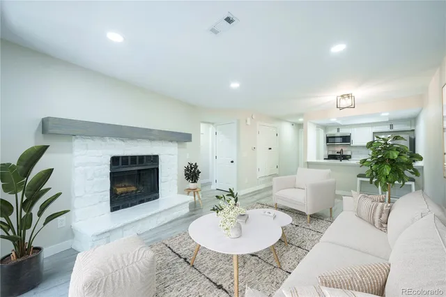 $229,500 | 16153 East Alaska Place, Unit 7, Aurora, CO 80017