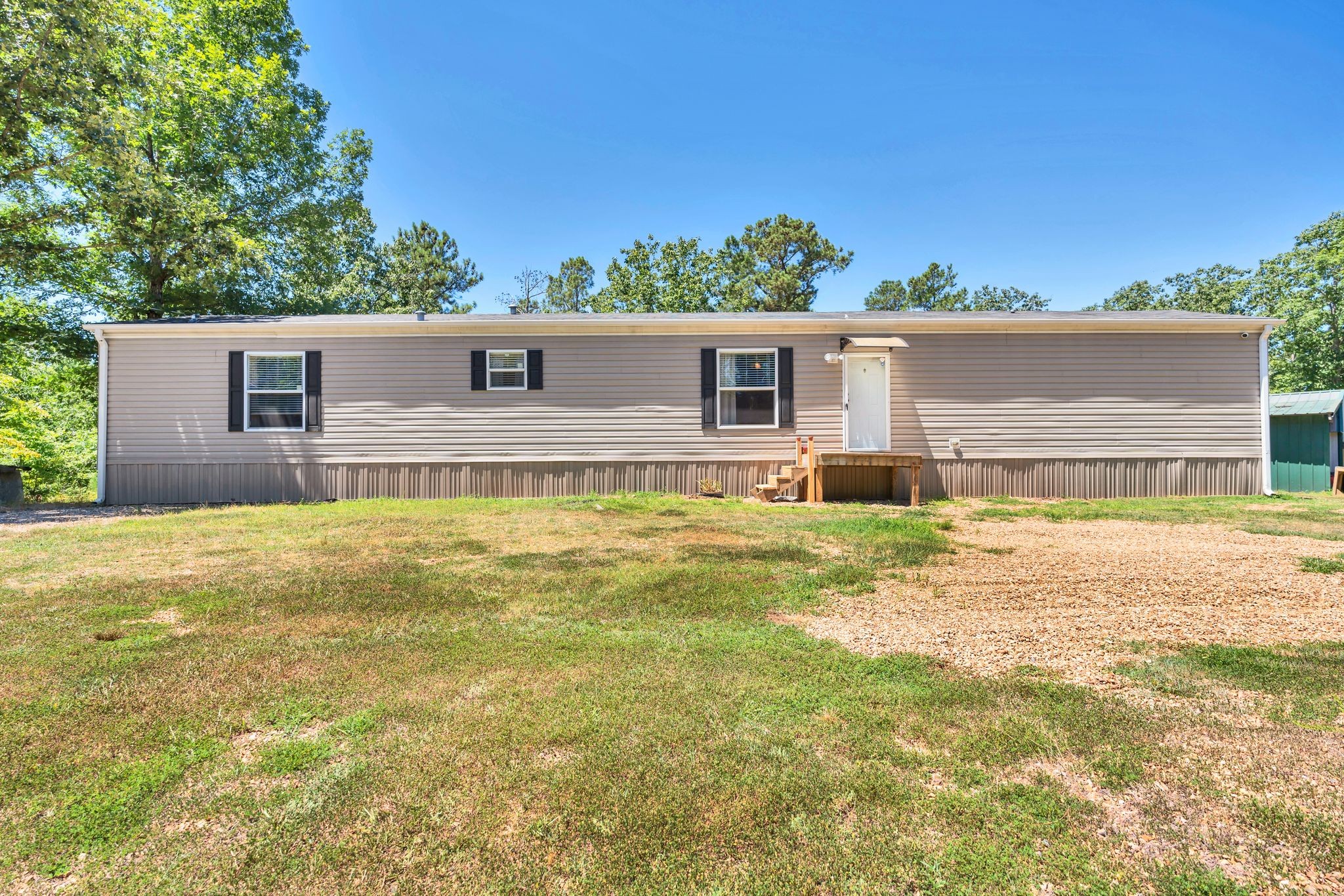 65 Churt Pit Road Linden, TN 37096 - Photo 2 of 36 Gallery Image 2