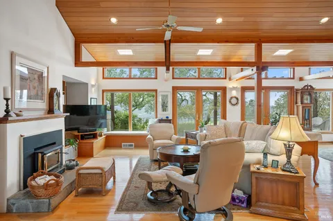 $2,295,000 | 17650 High Road, Sonoma, CA 95476