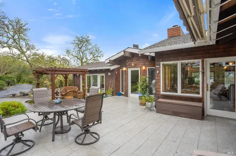 $2,295,000 | 17650 High Road, Sonoma, CA 95476