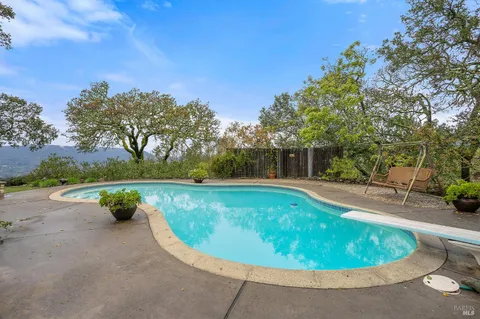 $2,295,000 | 17650 High Road, Sonoma, CA 95476