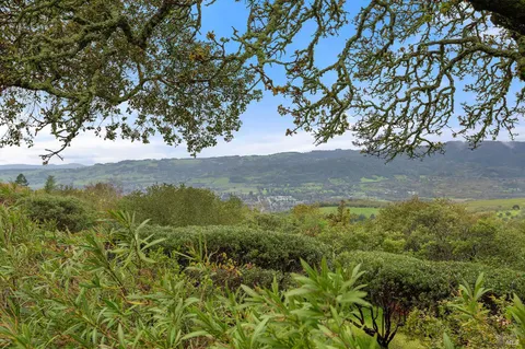 $2,295,000 | 17650 High Road, Sonoma, CA 95476