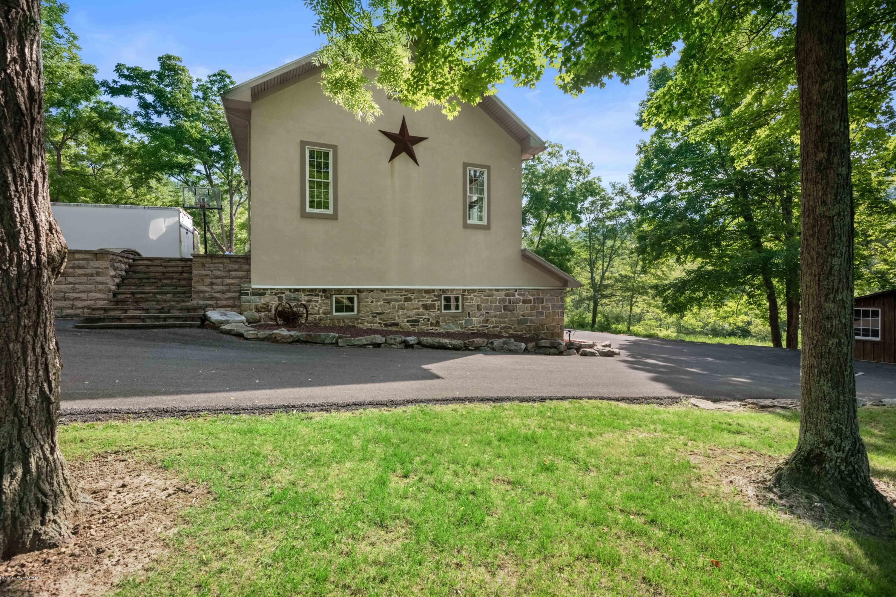 917 Lower Cherry Valley Road Stroudsburg, PA 18360 - Photo 34 of 124 DSC_8995