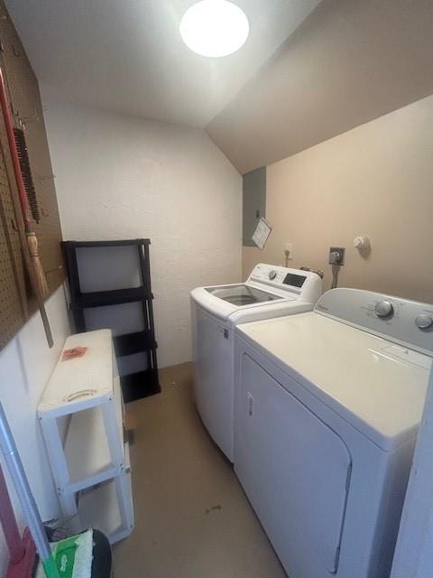2821 Southeast 5th Circle Boynton Beach, FL 33435 - Photo 35 of 38 a utility room with dryer and washer
